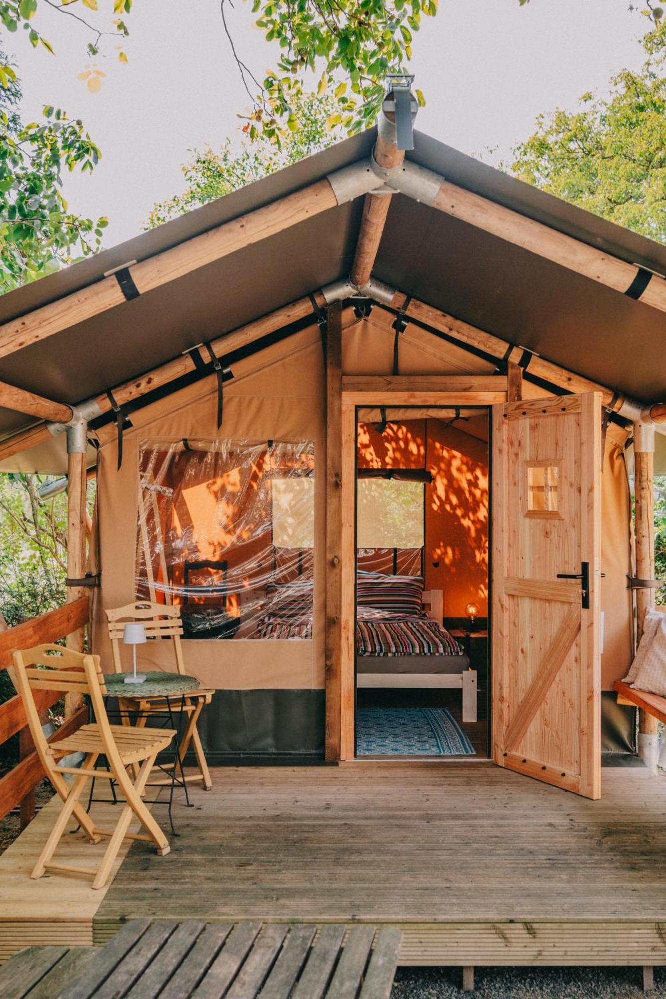 Rendes Glamping Hotel Balatonrendes Ngoại thất bức ảnh