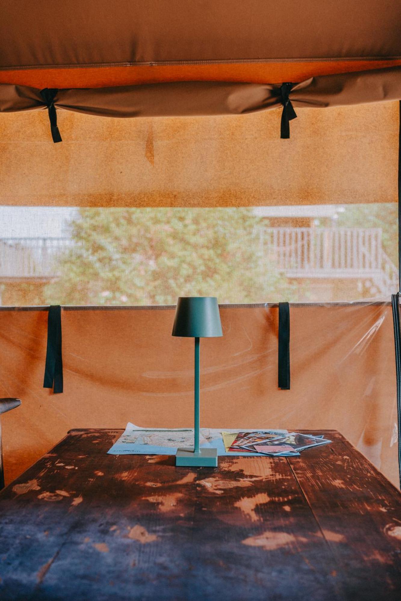 Rendes Glamping Hotel Balatonrendes Ngoại thất bức ảnh