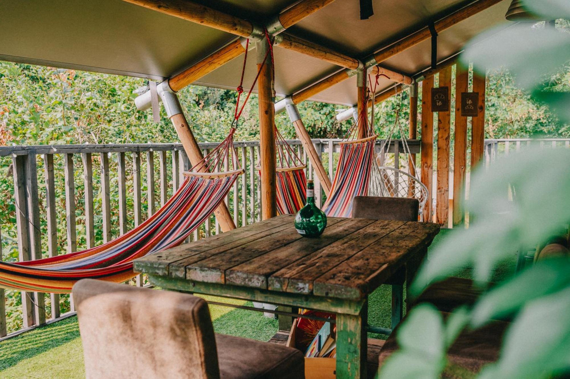 Rendes Glamping Hotel Balatonrendes Ngoại thất bức ảnh